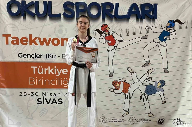 Aydın Lisesi öğrencisi Özfidan’dan çifte şampiyonluk