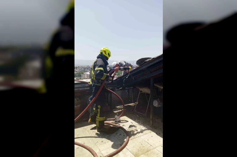 Aydın’da çatı yangını 
