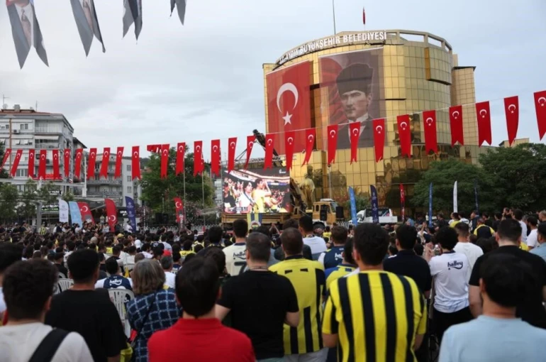 Aydın’da dev final dev ekranda