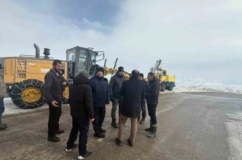 Aydıntepe’de Kış Festivali öncesi yol açma çalışmaları yapılıyor