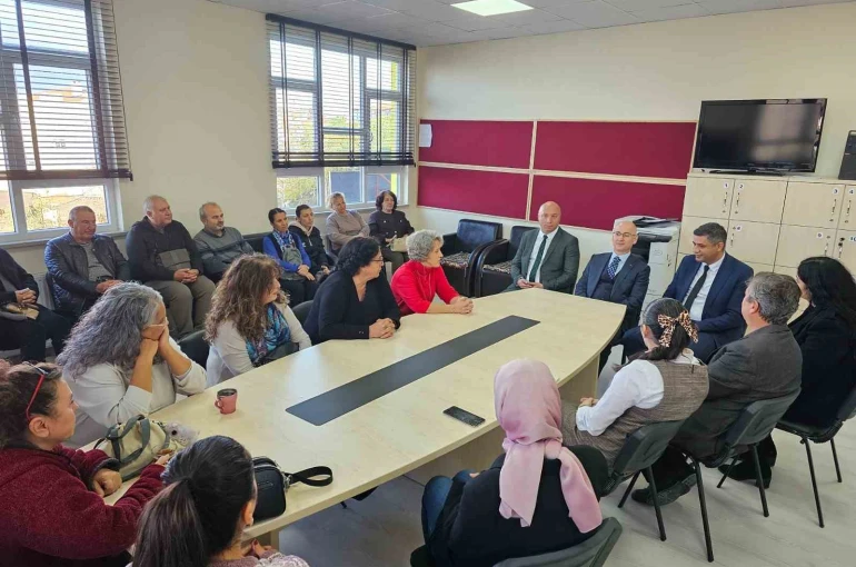 Ayvalık Atatürk İlkokulu ek binası hizmete girdi