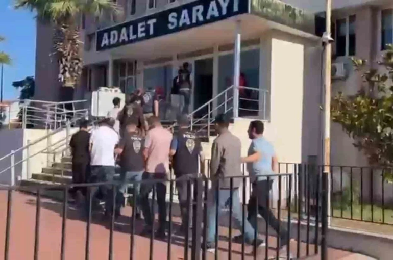 Ayvalık merkezli 11 ilde dev nitelikli dolandırıcılık operasyonu
