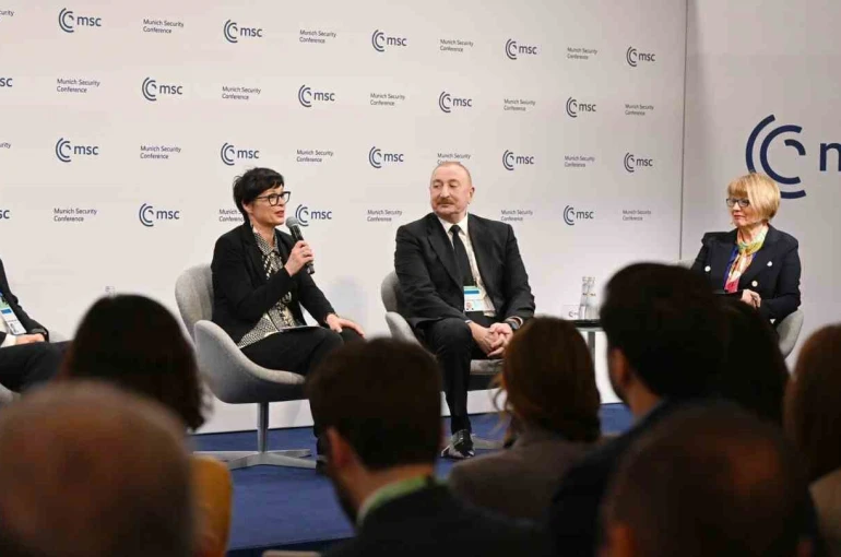 Azerbaycan Cumhurbaşkanı Aliyev: "Azerbaycan, Gürcistan ve Ermenistan üçlü iş birliği yapacak"