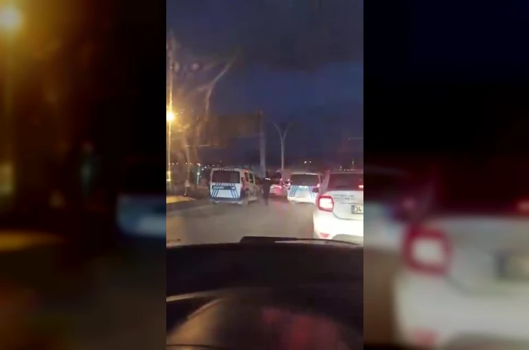 Babası kızmasın diye uygulamadan kaçtı, polisin üzerine araç süren genç kovalamacayla yakalandı