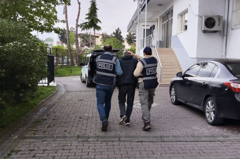 Bafra’da 8 yıl hapis cezalı firari yakalandı