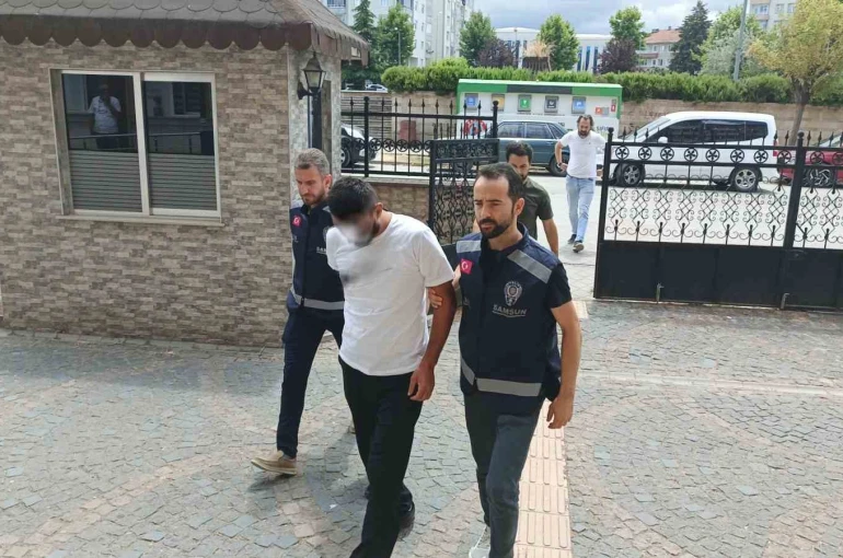 Bafra’da peş peşe operasyonlar: Metamfetaminle yakalandılar