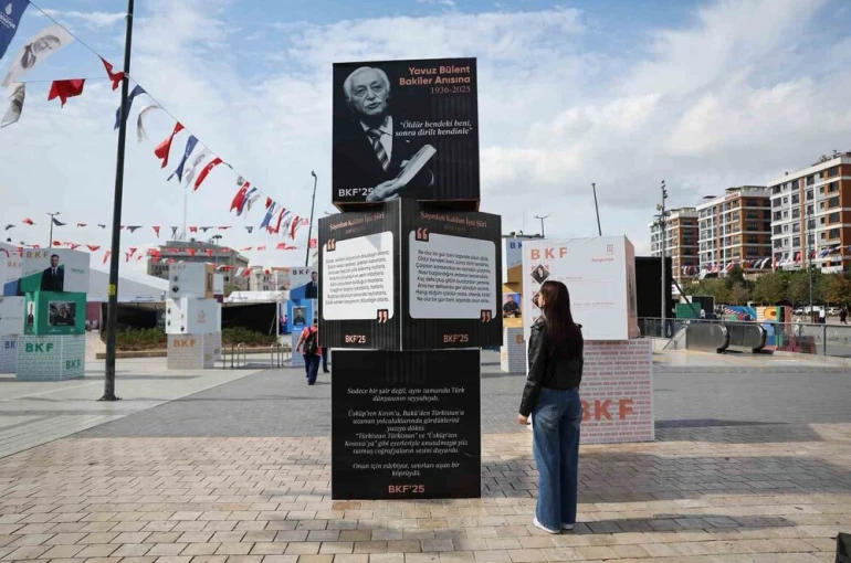 Bağcılar Kitap Fuarı’nda Yavuz Bülent Bakiler’in adı yaşatılıyor