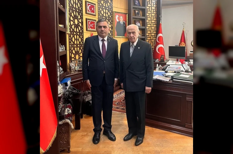 Bahçeli’den Samsun’a selam