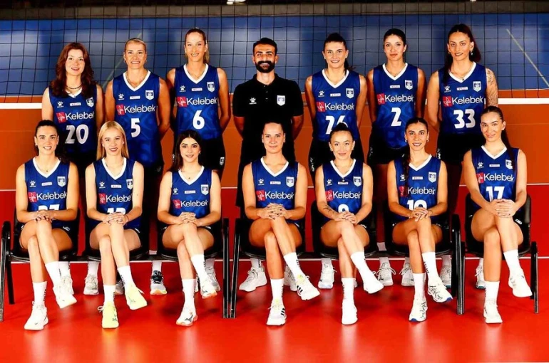 Bahçelievler Belediye Spor Kulübü Kadın Voleybol Takımı sponsorluk anlaşmasını yeniledi