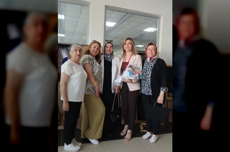 Bahçelievler kursundaki eserler Ahmet Akın’da sergilendi