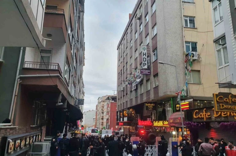 Bahçelievler’de HDP ilçe binasına silahla giren sanığın yargılandığı davada karar çıktı