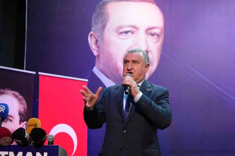 Bakan Bak: "Her şey gençler için, Batman’a yatırımlarımız sürecek"