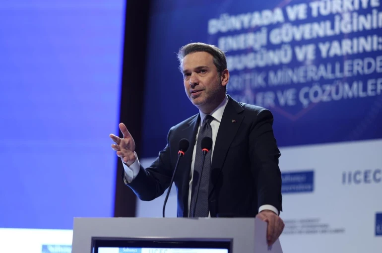 Bakan Bayraktar: "2026 yılında Akkuyu Nükleer Güç Santrali’nde ilk elektriği üreteceğiz"
