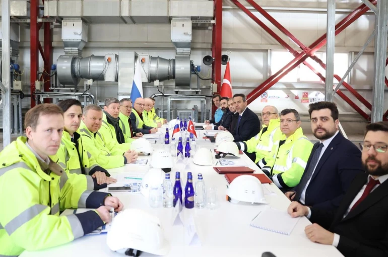 Bakan Bayraktar: "2050 yılına kadar nükleer kapasitemizi 20 bin megavata ulaştıracağız"