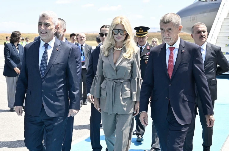 Bakan Bolat: "Türkiye ile Çekya arasındaki iş birliğimizi daha da ileri taşımaya yönelik güçlü irademizi sürdürüyoruz"