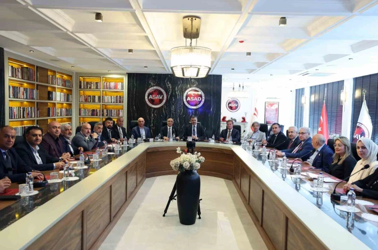 Bakan Çiftçi: "Yurt içinde ve yurt dışında neredelerse mücadelemiz devam edecek"