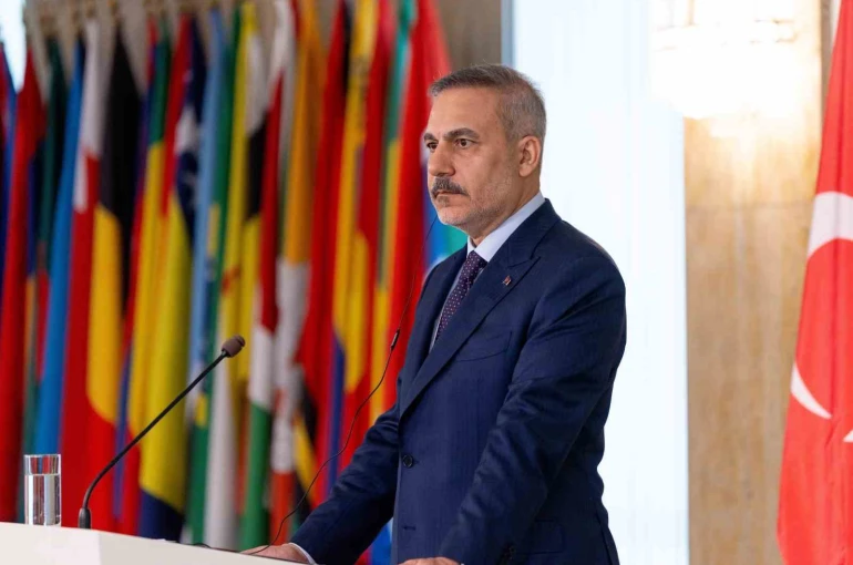 Bakan Fidan: "(ABD-İran) Bir an önce tarafların bitirmeye yaklaştıkları metni bitirmelerini tavsiye ediyoruz"