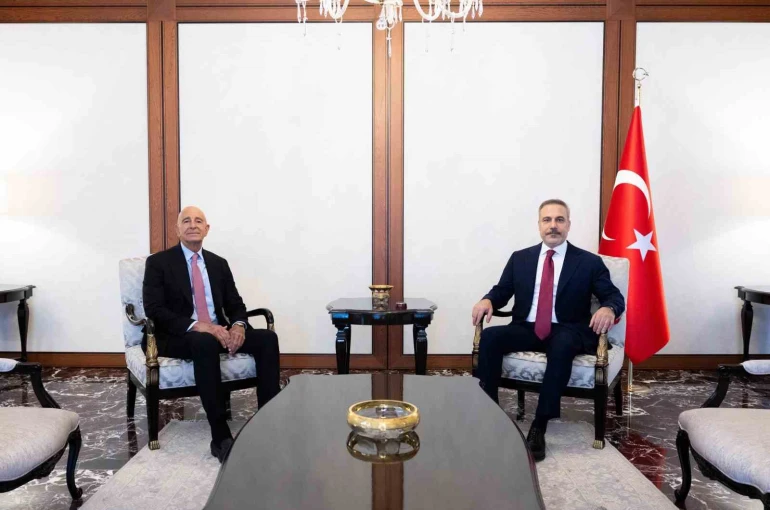 Bakan Fidan, ABD’nin Suriye Temsilcisi Barrack’ı kabul etti