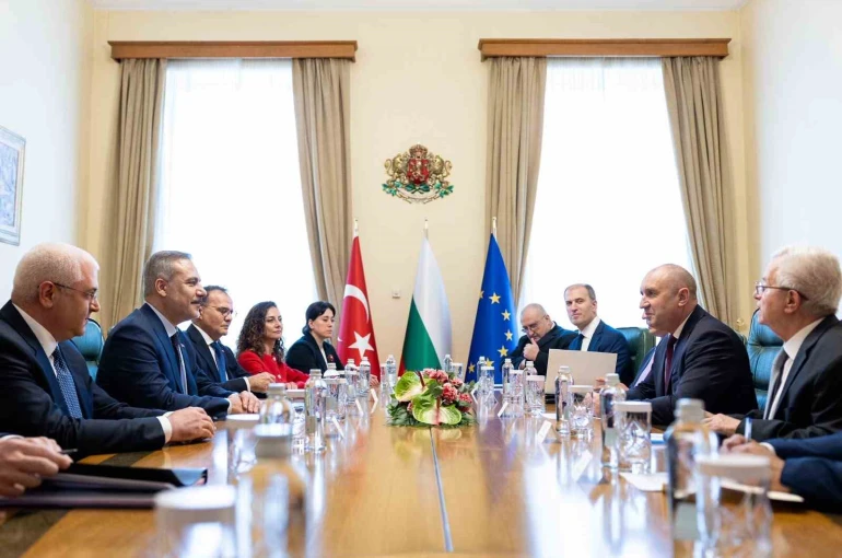 Bakan Fidan, Bulgaristan Başbakanı Radev tarafından kabul edildi