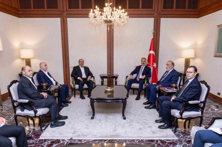 Bakan Fidan, Hamas Siyasi Büro Şefi Hayye’yi kabul etti