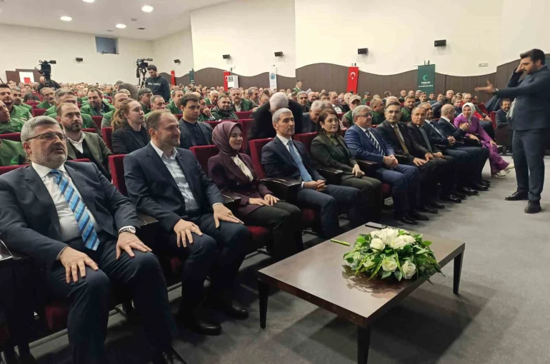 Bakan Göktaş: "15 yaş altı sosyal medya düzenlemesini, sadece teknik bir denetim meselesi olarak görmüyoruz"