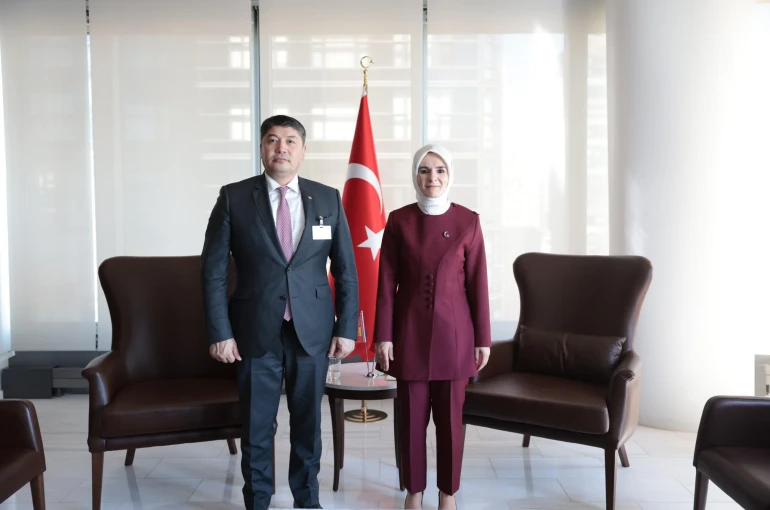 Bakan Göktaş: "Artan askeri gerilimin bölgede kadınların ve çocukların güvenliğini tehdit etmesinden derin endişe duyuyoruz"