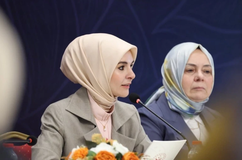 Bakan Göktaş: "Hiç şüphesiz ki kadın, medeniyetimizin dünü, bugünü ve yarınıdır"