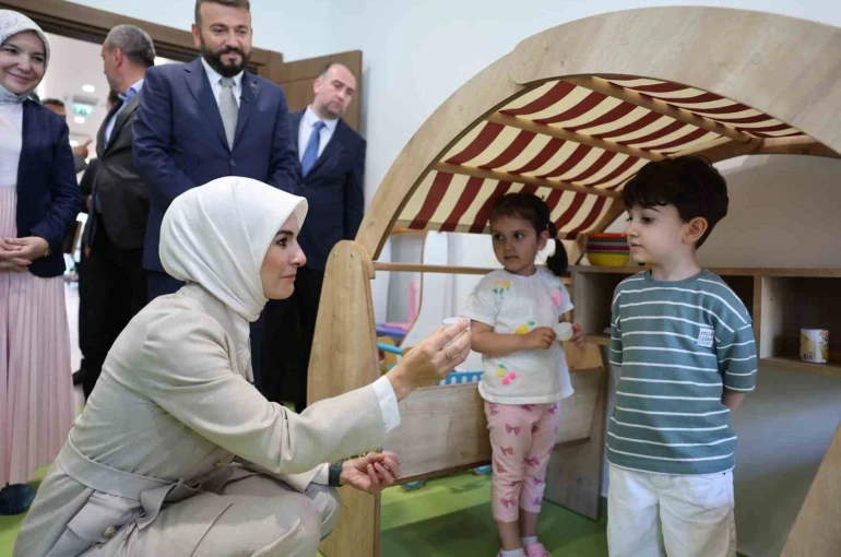 Bakan Göktaş: "Yaşlılarımız, çocuklarımızın sesleriyle daha huzurlu"