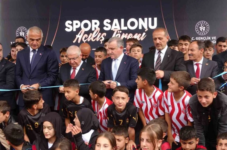 Bakan Güler: "Hiçbir terör örgütünün bölgede kök salmasına müsaade etmeyeceğiz"