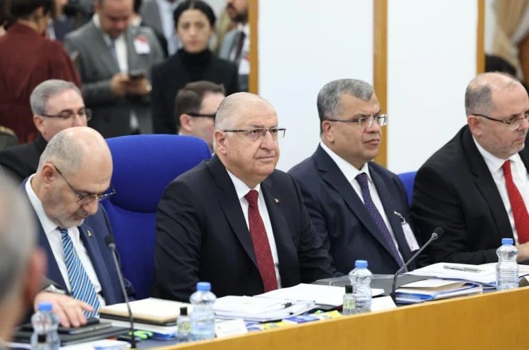 Bakan Güler: "Terörle mücadelemiz, ülkemizin güvenliği, bölgemizin huzur ve istikrarı için tavizsiz bir şekilde devam etmektedir"