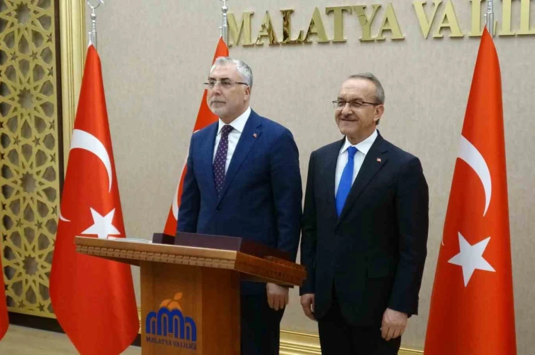 Bakan Işıkhan Malatya’da temaslarına başladı