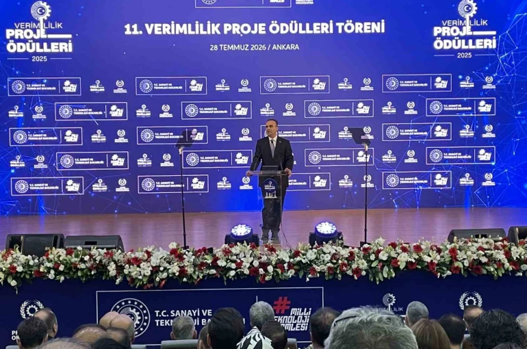 Bakan Kacır: "23 yılda imalat sanayi katma değerimizi 41 milyar dolardan 250 milyar doların üzerine çıkardık"