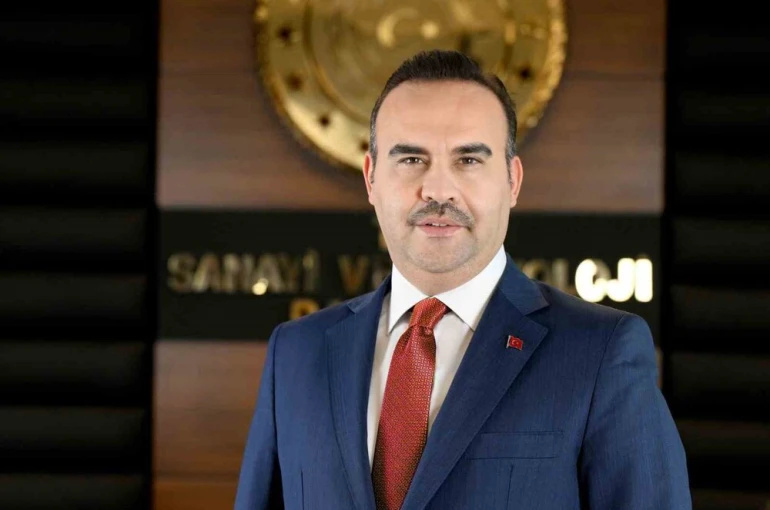 Bakan Kacır: "AR-GE harcamalarımız bir yılda 16 milyar dolardan 20 milyar dolara yükseldi"