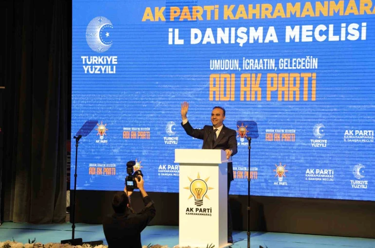 Bakan Kacır: "Teknolojisini üretemeyen ülkelerin ayakta kalma şansı yok"