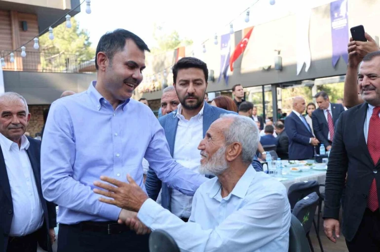 Bakan Kurum: "Milletimizin kafasını bulandırmaya çalışıyorlar"