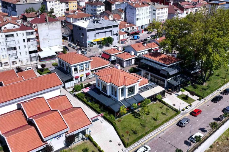 Bakan Kurum’dan Kastamonu paylaşımı: "El ele verdik bir kez daha zoru başardık"