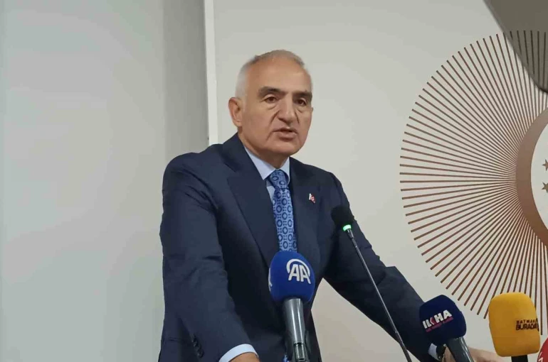 Bakan Mehmet Nuri Ersoy: "Batman’a 24 yılda 474 milyon liralık kültür ve turizm yatırımı yaptık"