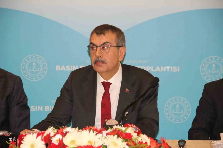 Bakan Tekin: "2013 yılından itibaren Erzurum’da 187 okul yaptık"