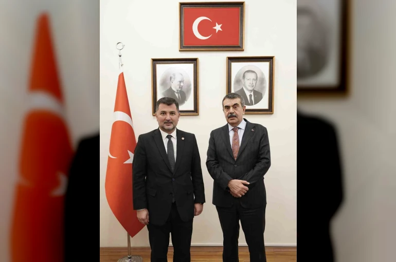 Bakan Tekin ile Düzce’nin eğitim gündemi görüşüldü