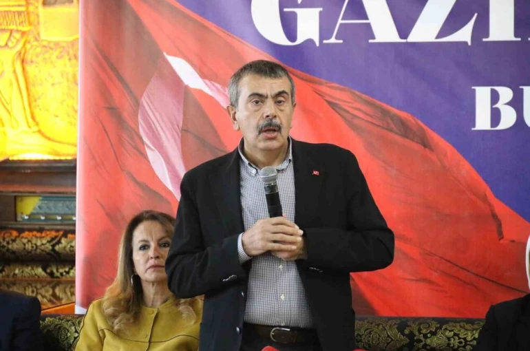 Bakan Tekin: "Terör örgütünün insanları kandırabileceği hiçbir argüman kalmadı"