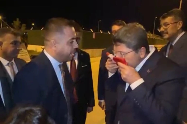 Bakan Tunç’a Yüksekova’da anlamlı sürpriz