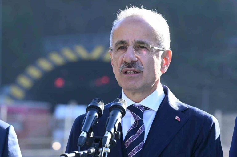 Bakan Uraloğlu: "Aksaray-Ortaköy-6. Bölge Hududu yolunun en önemli etaplarından biri olan Ortaköy Çevre Yolu’nu tamamladık, yarın hizmete açılıyor"