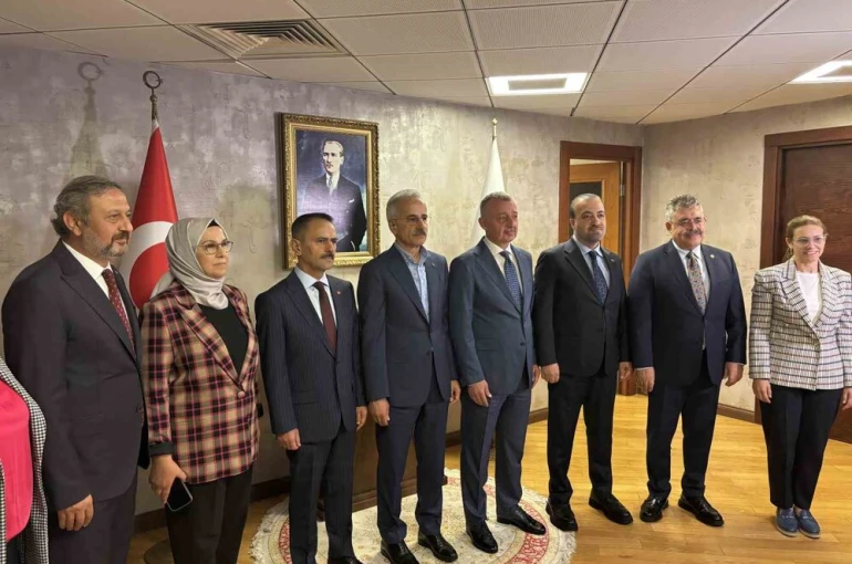 Bakan Uraloğlu Kocaeli’de