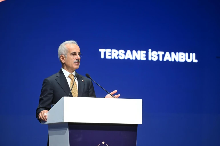 Bakan Uraloğlu: "Türkiye küresel güvenliğin vazgeçilmez bir parçasıdır"