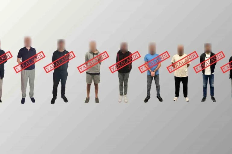Bakan Yerlikaya duyurdu: Kırmızı bültenle aranan 9 suçlu Türkiye’ye getirildi 