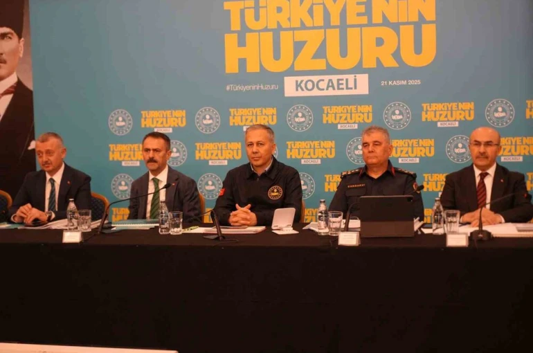 Bakan Yerlikaya: "Tek hedefimiz 688 bin arkadaşımızla aziz milletimizin huzur ve güvenliği"
