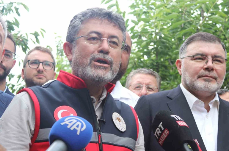 Bakan Yumaklı: "2026 tarımsal desteklerimizi gübre ve mazot artışına göre yeniden güncelleyeceğiz"