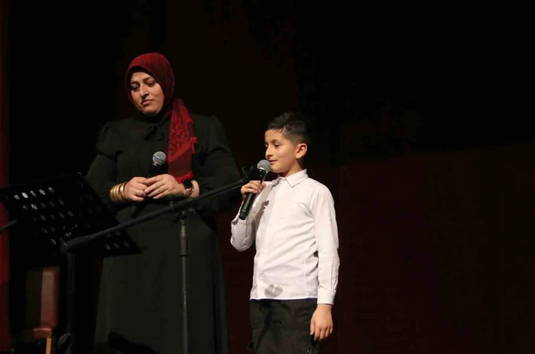 Bakiler’in şiirleri öğrenci ve velilerin sesiyle hayat buldu