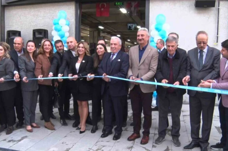 Balat Mahallesi modern pazar alanına kavuştu