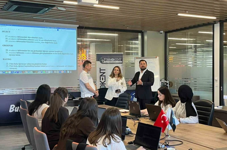 Balıkesir Teknokent’te Veri ve Yapay Zekâ Eğitim programı başarıyla tamamlandı